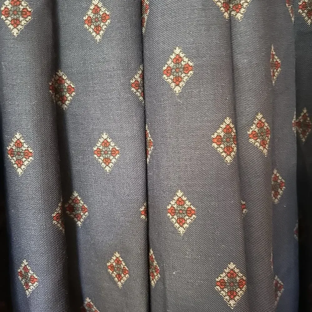Vintage Talbots Paisley Geometric 100% Wool Navy/Burgundy Midi A-Line Skirt 10